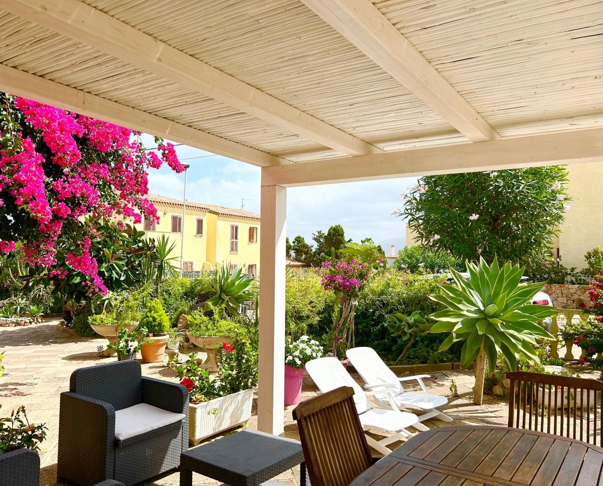 Villa Bouganville فاليدوريا المظهر الخارجي الصورة